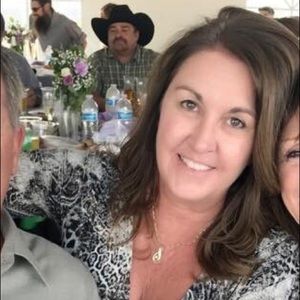 Meet your Posher, Lori